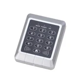 قارئ بطاقة التحكم بالوصول